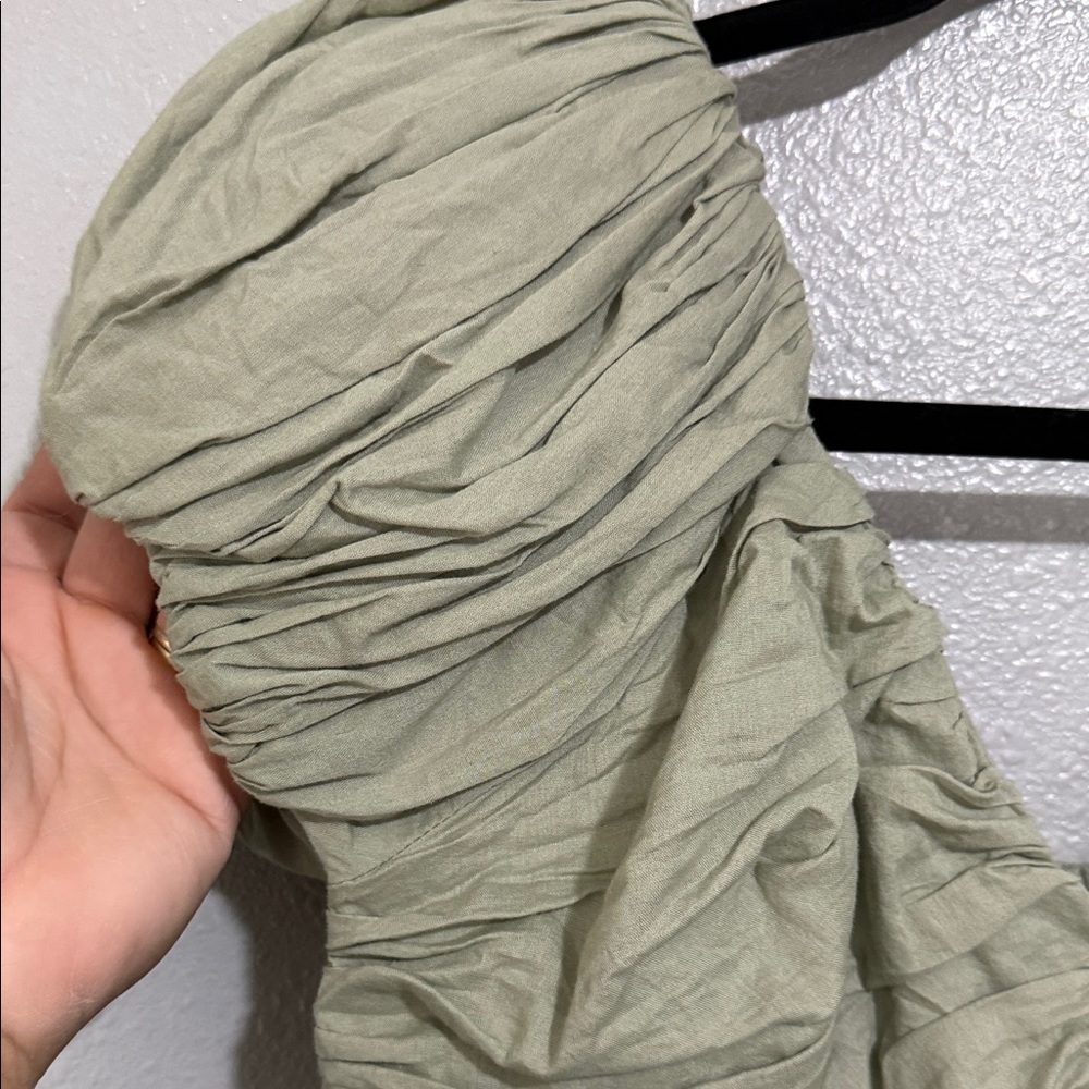 Abercrombie & Fitch Ruched Olive Blouse - Picture 10 of 13